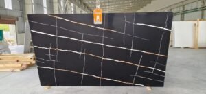 Calacatta Black Mulberry Super Jumbo 3cm